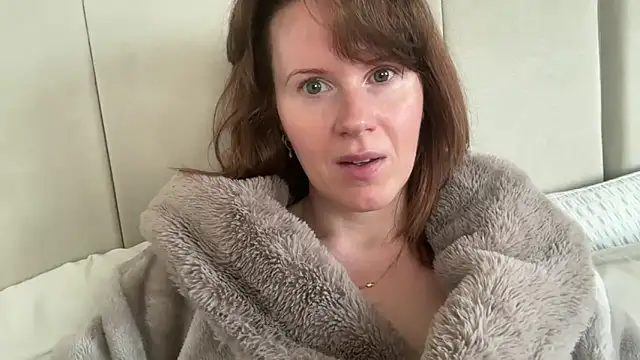 redheadrosie69 online show from 03-19-26, 09:31