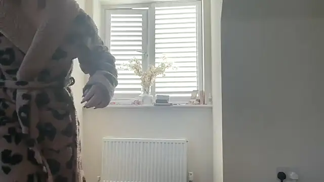 redheadrosie69 online show from 11-20-25, 10:16