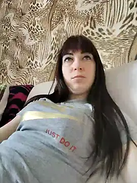 NikaXBerry online show from 03-17-25, 05:12