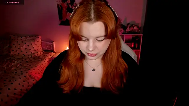  Lisa x online show from 10-19-25, 03:48