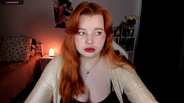  Lisa x online show from 11-21-25, 05:28