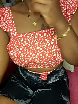 Hotfirespicegiri245 online show from 02-22-26, 10:39