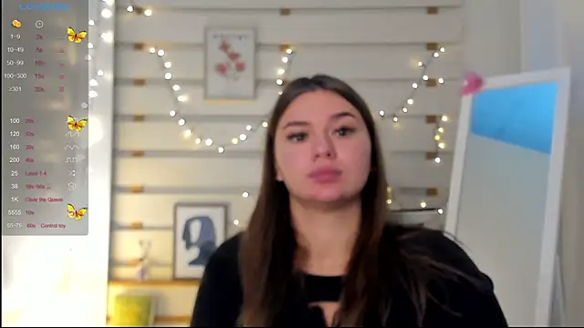 Josephine Kiss online show from 10-13-25, 12:51