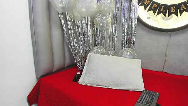 SussanMilf  online show from 03-04-26, 11:07