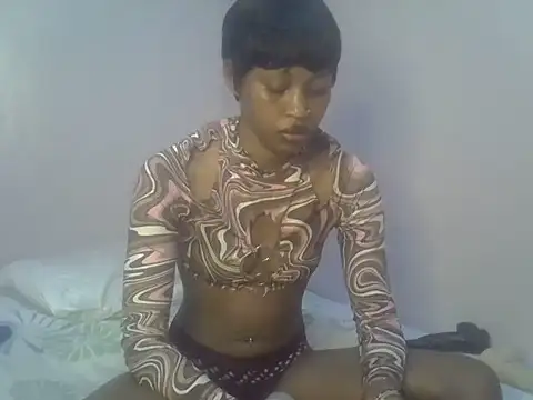 Sweet Vinkah online show from 10-05-25, 10:44