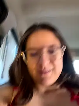 livgomez online show from 11-11-25, 02:34