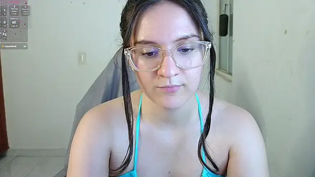Snapshot of livgomez chatting on 03-07-26, 02:18 livgomez online show from 03-07-26, 02:18