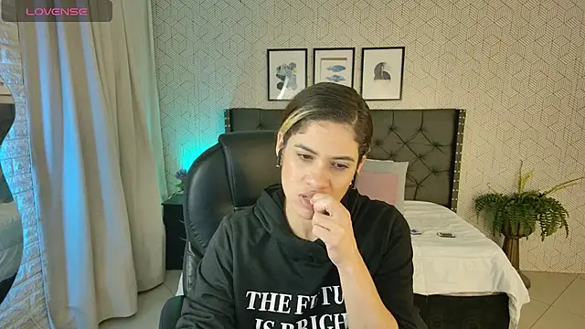 sussy  stone online show from 12-08-24, 12:41