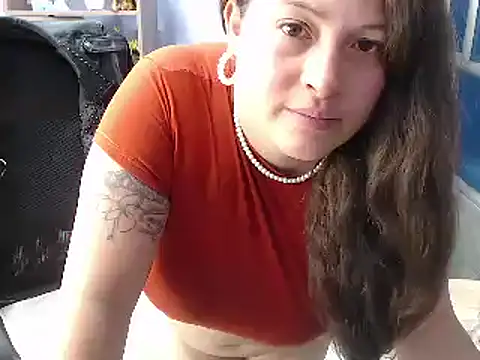 SaraThomso online show from 02-19-25, 06:11