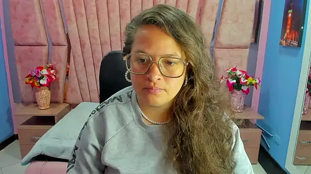 SaraThomso online show from 02-27-25, 03:29