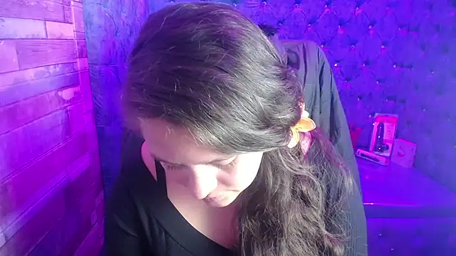 SaraThomso online show from 09-20-25, 03:22