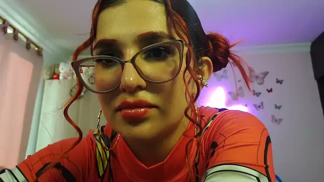 caroline jonson online show from 05-28-26, 02:01