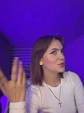 Lorraine Leon online show from 02-10-26, 03:38