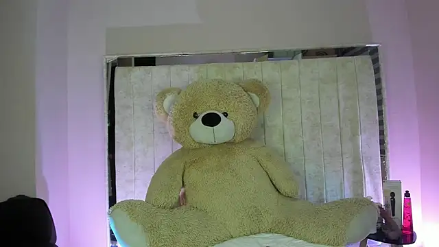 Danna 777  online show from 11-29-25, 01:28