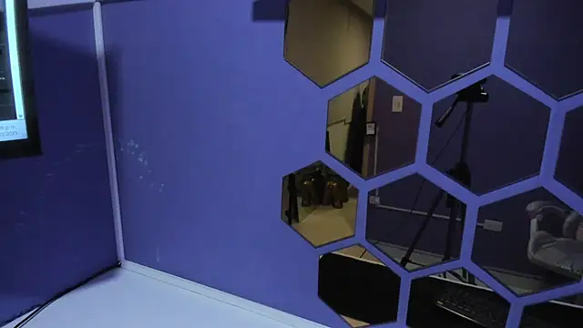 Danna 777  online show from 10-04-25, 01:07