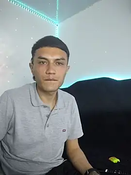 Tifanny Sweett online show from 11-25-25, 10:32