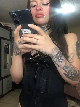 Tifanny Sweett online show from 04-08-26, 09:11