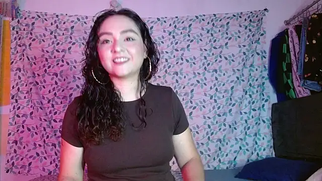 Snapshot of Kaory_32 chatting on 05-26-26, 03:21 Kaory 32 online show from 05-26-26, 03:21