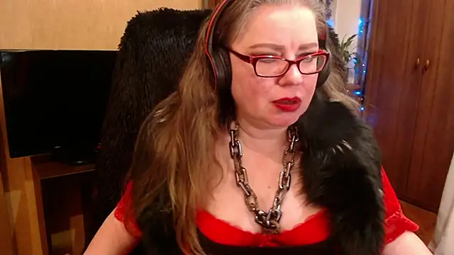 Snapshot of Miss_Tress chatting on 03-06-25, 05:33 Miss Tress online show from 03-06-25, 05:33