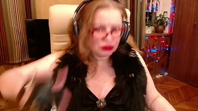 Miss Tress online show from 02-25-26, 10:09