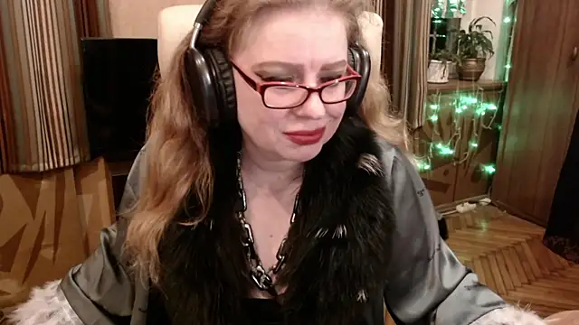 Snapshot of Miss_Tress chatting on 05-07-26, 07:39 Miss Tress online show from 05-07-26, 07:39