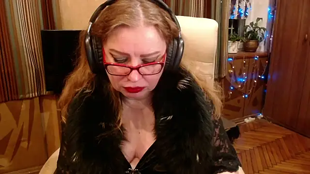 Miss Tress online show from 03-01-26, 09:37
