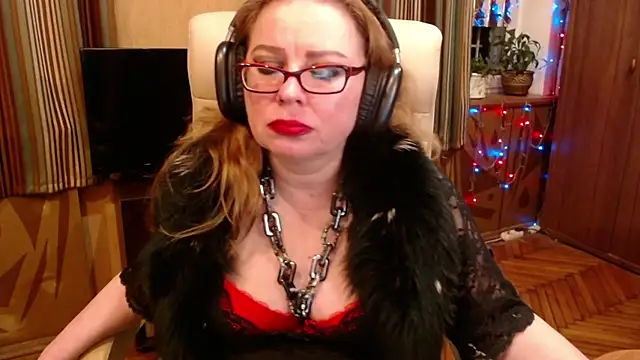 Miss Tress online show from 02-07-26, 09:45