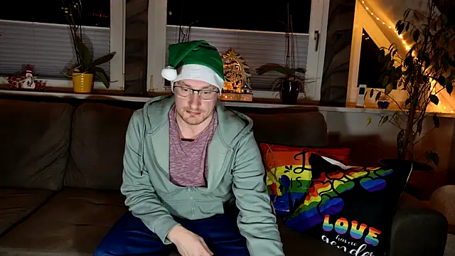 Relsxboy online show from 12-13-24, 10:02