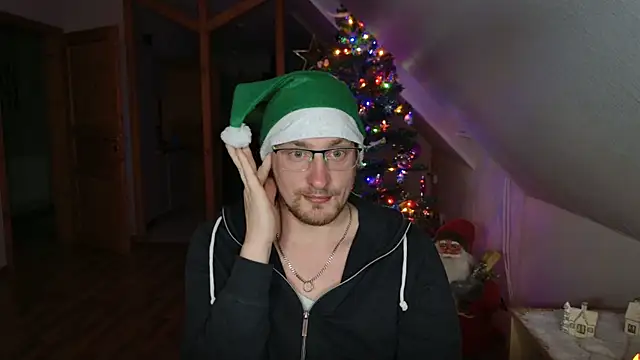 Relsxboy online show from 12-20-24, 08:55