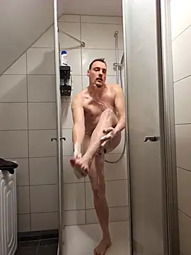 Relsxboy online show from 12-27-24, 08:07