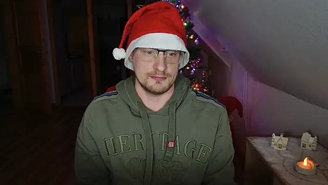 Relsxboy online show from 12-19-24, 05:08