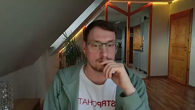 Relsxboy online show from 03-13-25, 05:07