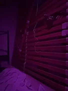 TweakyDude online show from 04-18-26, 01:30