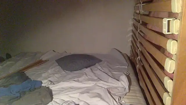 TweakyDude online show from 10-31-25, 05:42