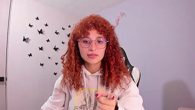 Snapshot of valent_27 chatting on 05-07-26, 11:52 valent 27 online show from 05-07-26, 11:52