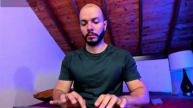 Tom Bailey online show from 02-16-26, 12:37