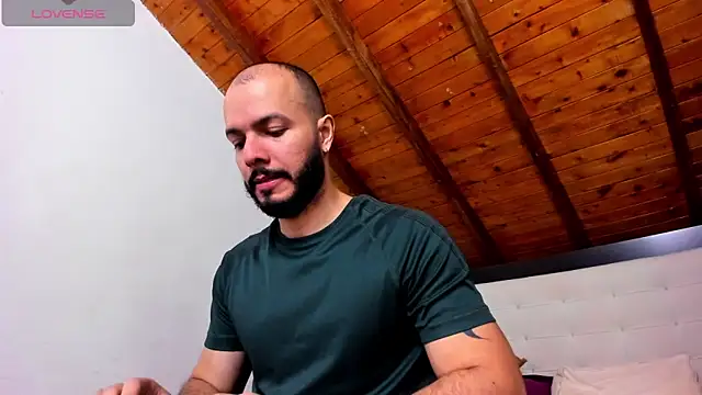 Tom Bailey online show from 03-23-26, 12:49