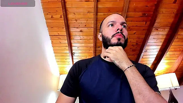 Tom Bailey online show from 11-24-25, 12:38