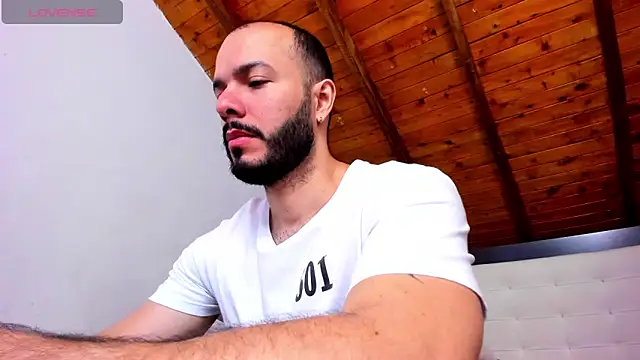 Tom Bailey online show from 02-22-26, 01:02