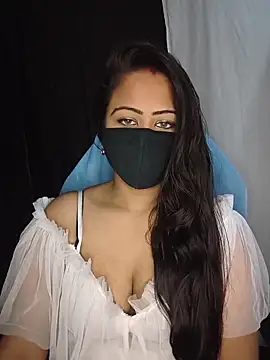 Snapshot of priya__angel chatting on 05-14-26, 05:15 priya angel online show from 05-14-26, 05:15