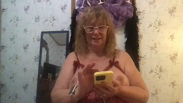 musclebooty70 online show from 01-04-25, 04:23