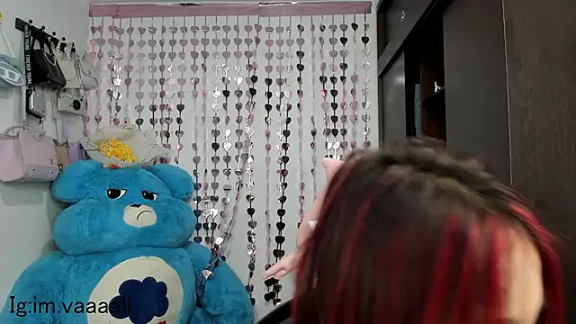 lucyy tay online show from 01-28-25, 10:01