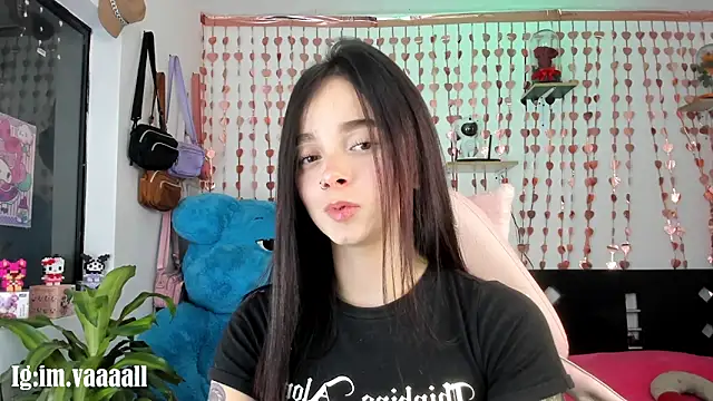 lucyy tay online show from 09-24-25, 11:21