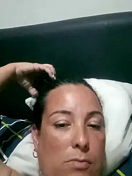 Snapshot of Pedro-Caro chatting on 10-27-25, 03:07 Pedro-Caro online show from 10-27-25, 03:07