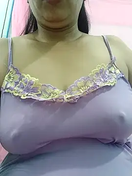 Lanyingxin18 online show from 09-13-25, 01:27