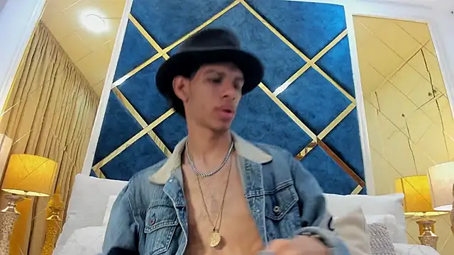 TomyMosterCock online show from 04-08-26, 08:32