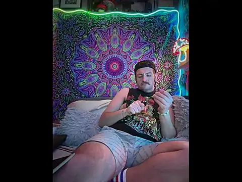 Snapshot of Jackjack716 chatting on 05-23-26, 04:11 Jackjack716 online show from 05-23-26, 04:11