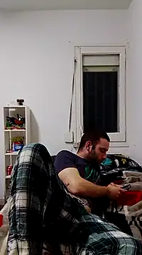 bearguy998 online show from 03-11-25, 10:09