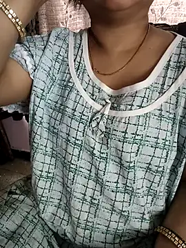 cuteyqueen online show from 02-18-26, 07:28