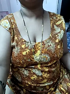 cuteyqueen online show from 11-03-25, 06:33